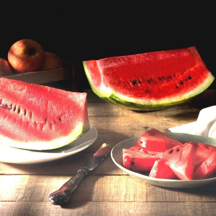 21 Best Benefits Of Eating Watermelon For Skin, Hair, And Health