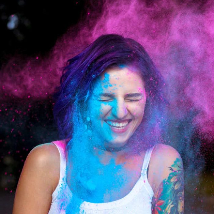 7 Super Fun And Exciting Tips To Host The Best Holi Party At Home